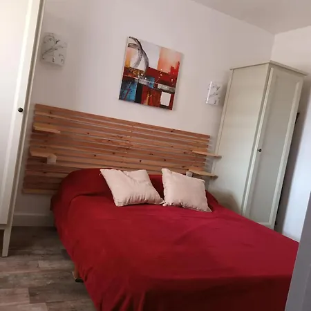 Lejlighed Cozy Aux Issamdres Avec Piscine