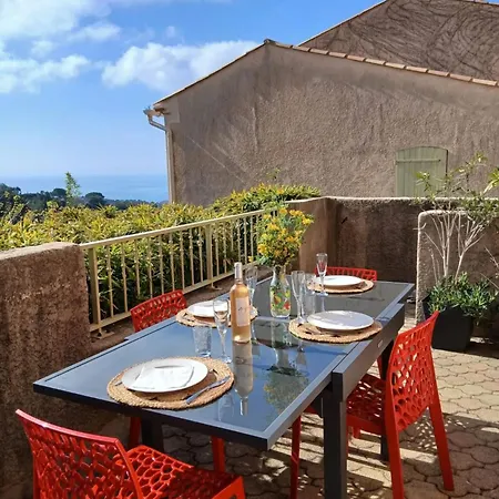 Lejlighed Cozy Aux Issamdres Avec Piscine